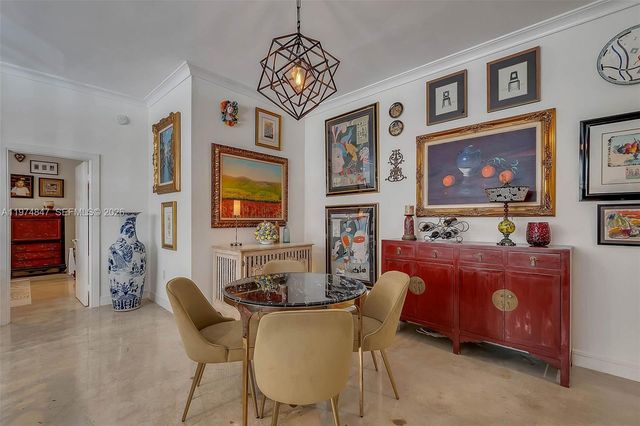 625 Biltmore Way 102, Coral Gables, FL 33134