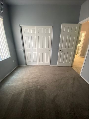 7242 Platinum Creek Street, Las Vegas, NV 89131