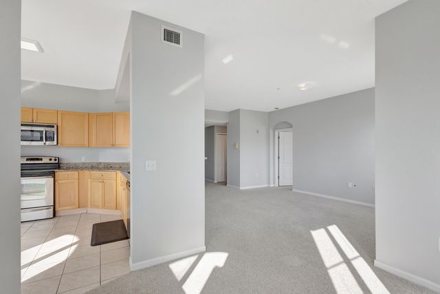 11020 Legacy Drive 303, Palm Beach Gardens, FL 33410