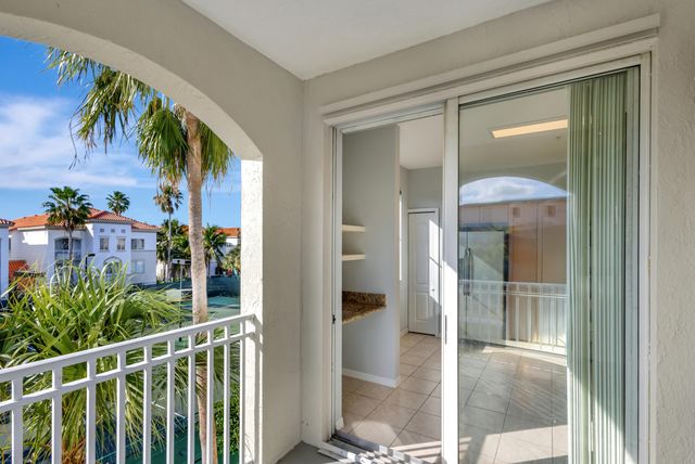 11020 Legacy Drive 303, Palm Beach Gardens, FL 33410