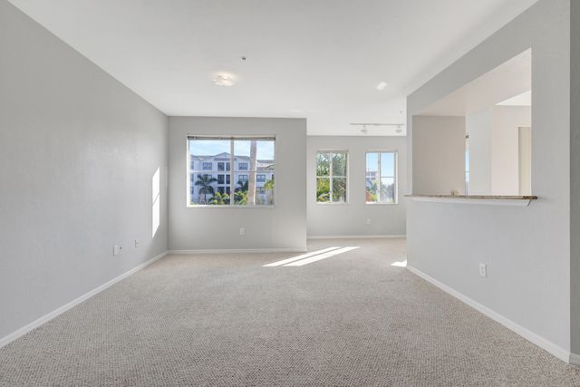 11020 Legacy Drive 303, Palm Beach Gardens, FL 33410