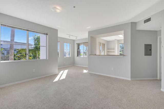 11020 Legacy Drive 303, Palm Beach Gardens, FL 33410