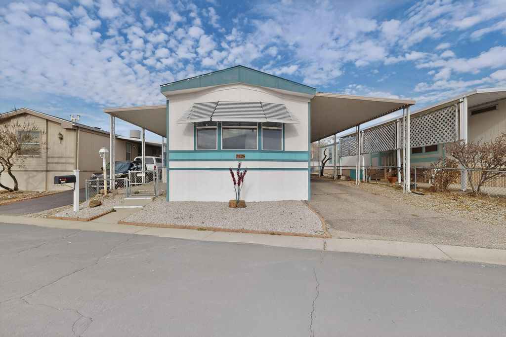 7225 Remington Drive NE, Albuquerque, NM 87109