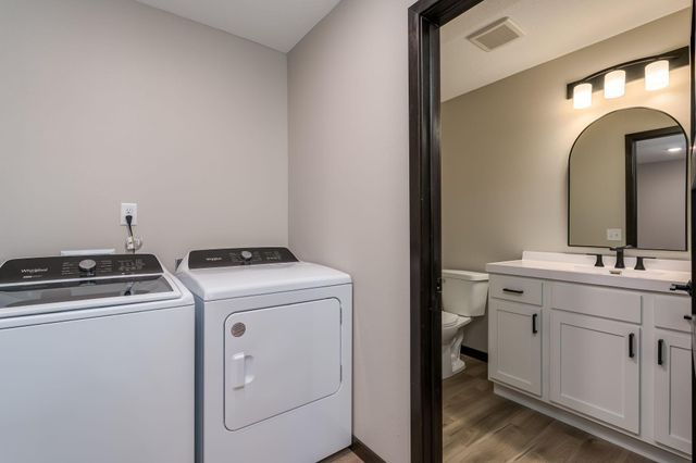 3120 Scotch Lane, Mankato, MN 56001