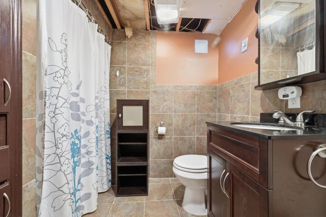 613 Monroe Street S, Shakopee, MN 55379