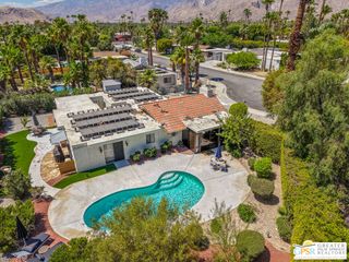 566 N Sunset Way, Palm Springs, CA 92262