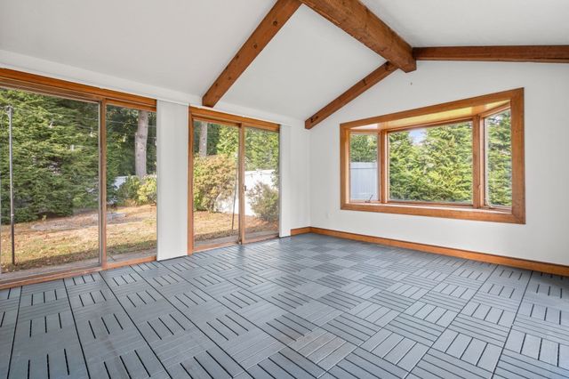 14 Longfellow Rd, Norwood, MA 02062