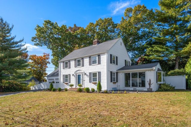 14 Longfellow Rd, Norwood, MA 02062