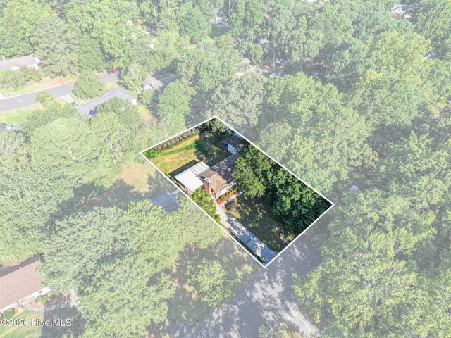 107 Guinevere Lane, Greenville, NC 27858