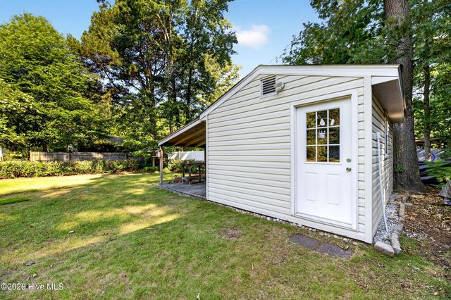 107 Guinevere Lane, Greenville, NC 27858
