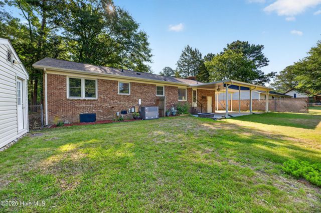 107 Guinevere Lane, Greenville, NC 27858