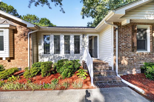 107 Guinevere Lane, Greenville, NC 27858