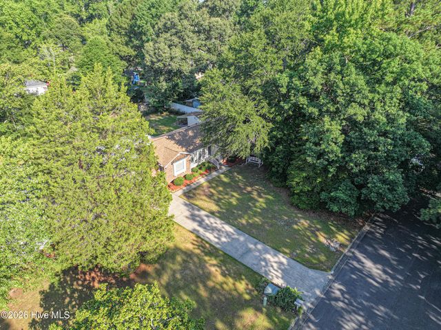 107 Guinevere Lane, Greenville, NC 27858