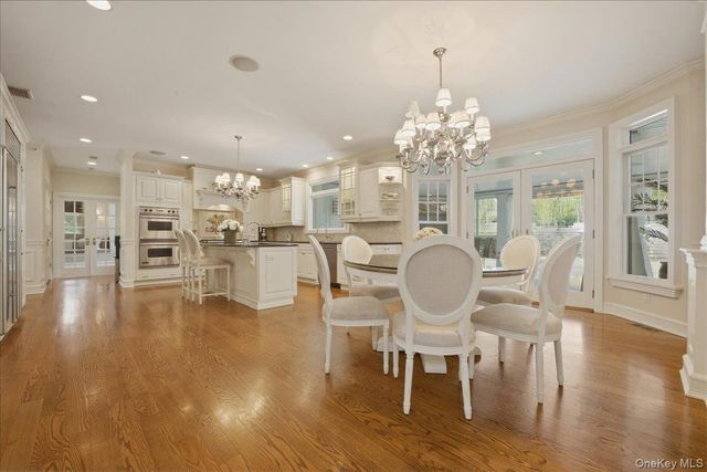 9 Godfrey Lane, Huntington, NY 11743