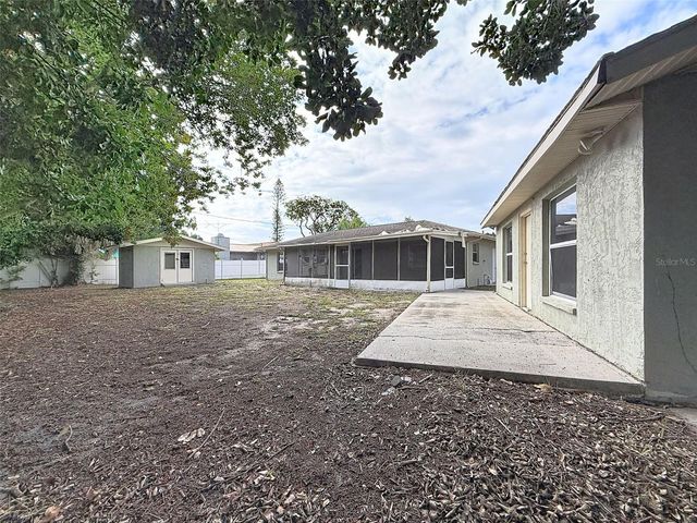 3019 40TH AVENUE W, Bradenton, FL 34205