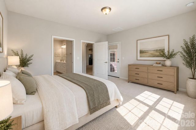 14204 Southbridge Forest Drive, Charlotte, NC 28273