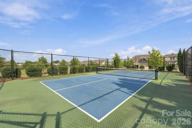 14204 Southbridge Forest Drive, Charlotte, NC 28273