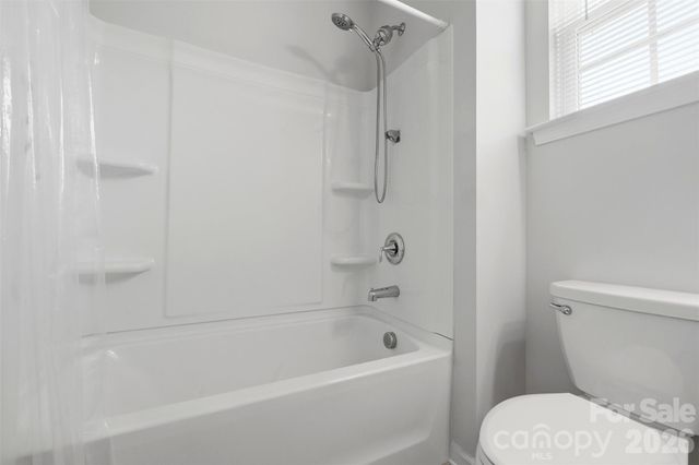14204 Southbridge Forest Drive, Charlotte, NC 28273