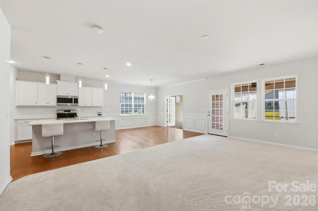 14204 Southbridge Forest Drive, Charlotte, NC 28273