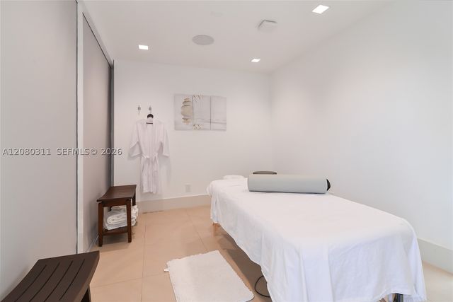 2200 S Ocean Ln 409, Fort Lauderdale, FL 33316