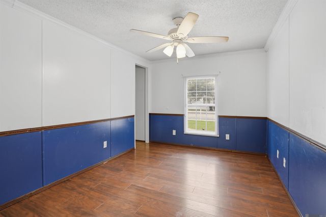 29928 Cypress St, Livingston, LA 70754