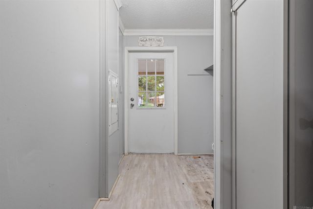 29928 Cypress St, Livingston, LA 70754