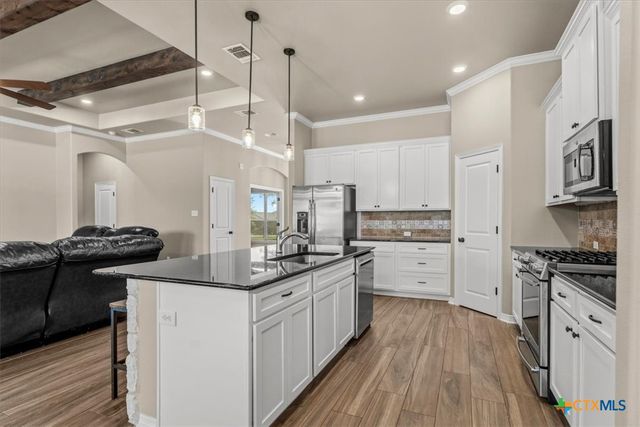 1658 Lacy Ridge Drive, Belton, TX 76513