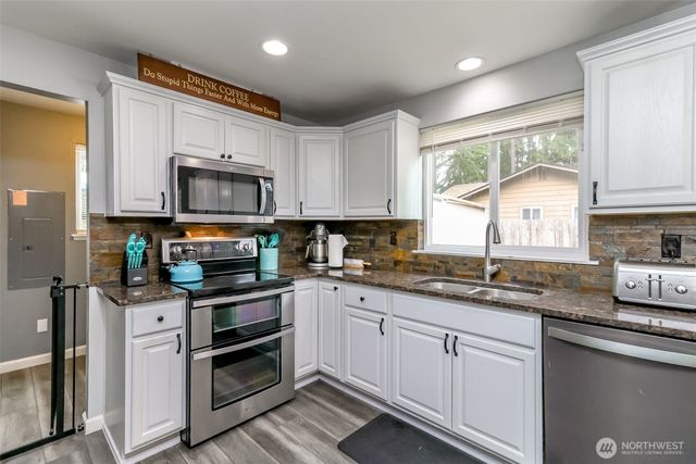 15120 108th Avenue E, Puyallup, WA 98374
