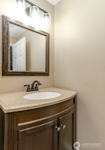 15120 108th Avenue E, Puyallup, WA 98374