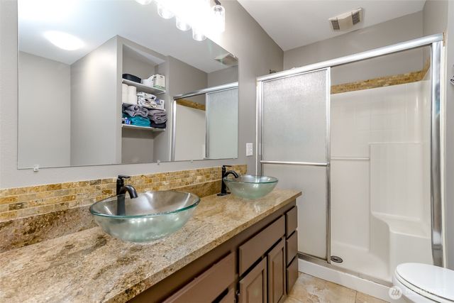 15120 108th Avenue E, Puyallup, WA 98374