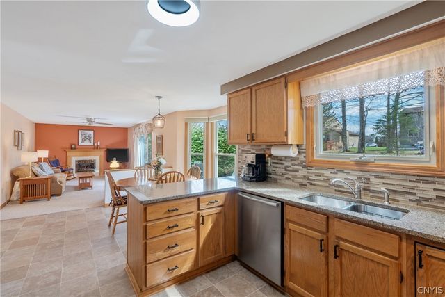 5972 Jerusalem Drive, Cicero, NY 13039