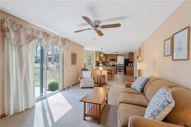 5972 Jerusalem Drive, Cicero, NY 13039