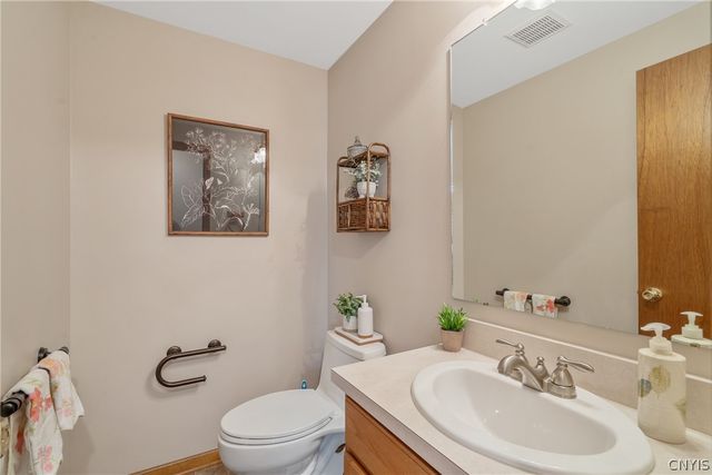 5972 Jerusalem Drive, Cicero, NY 13039