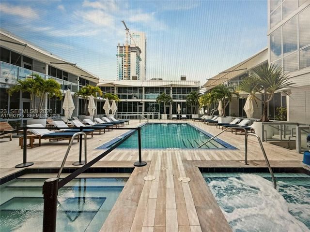 1100 Biscayne Blvd 4105, Miami, FL 33132