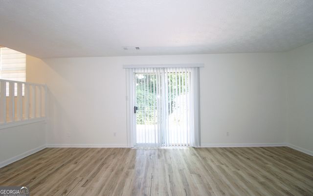 6060 Old Wellborn Trace, Lithonia, GA 30058