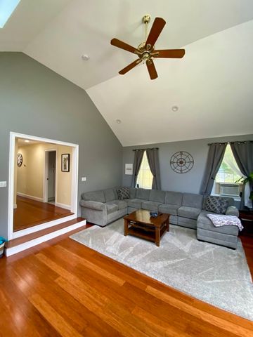 543 Jones Hill Rd, Ashby, MA 01431