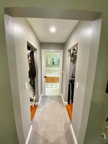 543 Jones Hill Rd, Ashby, MA 01431