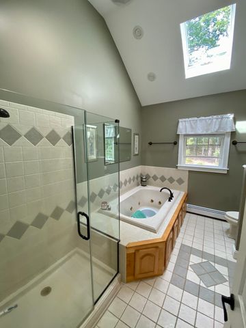 543 Jones Hill Rd, Ashby, MA 01431