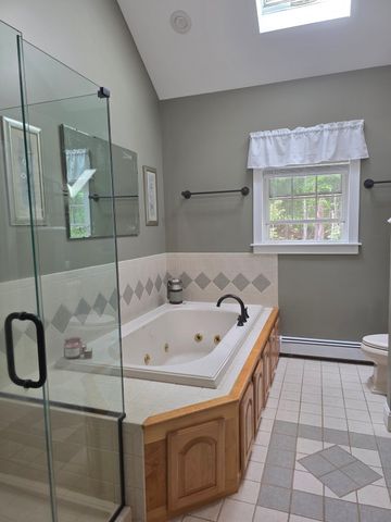 543 Jones Hill Rd, Ashby, MA 01431