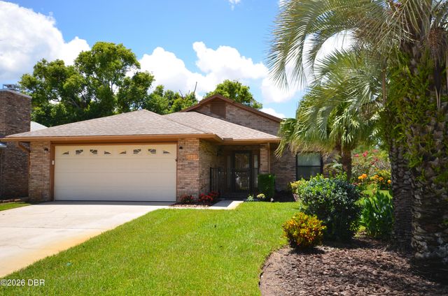911 Silver Leaf Place, Port Orange, FL 32127