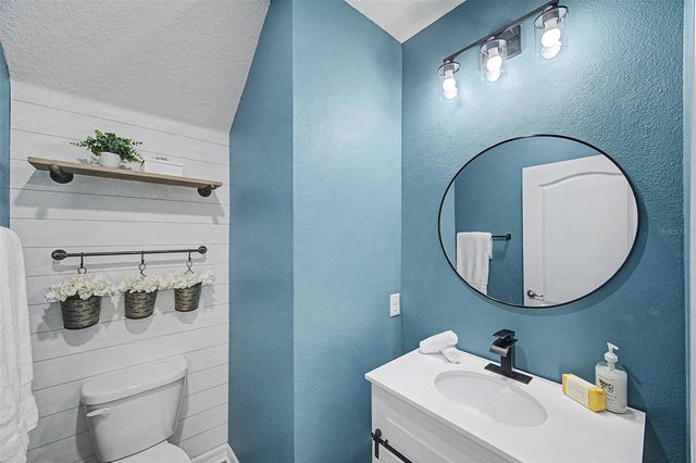 31015 PARROT REEF COURT, Wesley Chapel, FL 33545