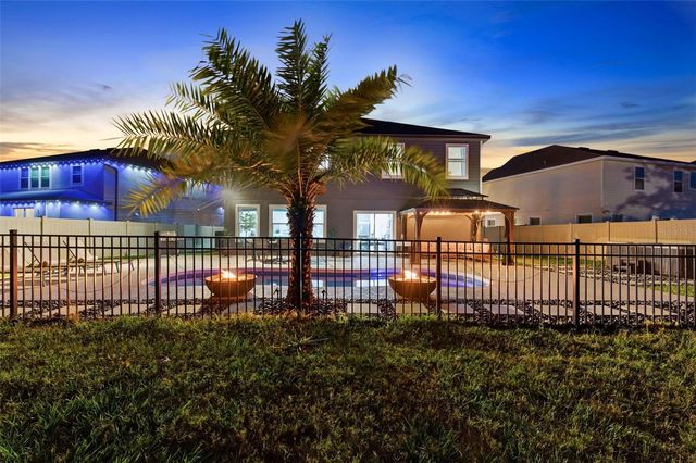 31015 PARROT REEF COURT, Wesley Chapel, FL 33545