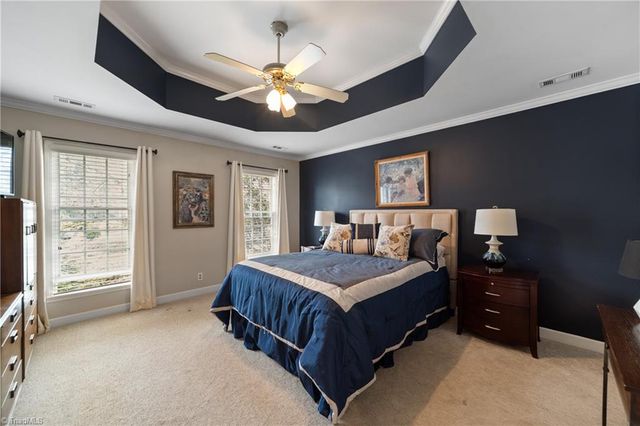 4118 Chatham Hill Drive, Winston-salem, NC 27104