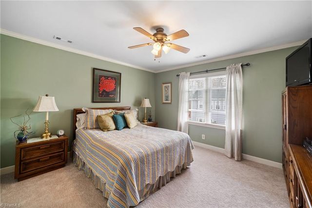 4118 Chatham Hill Drive, Winston-salem, NC 27104