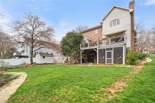 4118 Chatham Hill Drive, Winston-salem, NC 27104