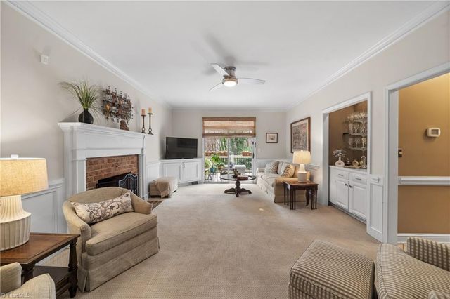 4118 Chatham Hill Drive, Winston-salem, NC 27104