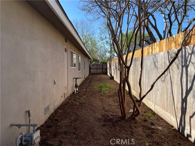 2538 N Thorne, Fresno, CA 93704