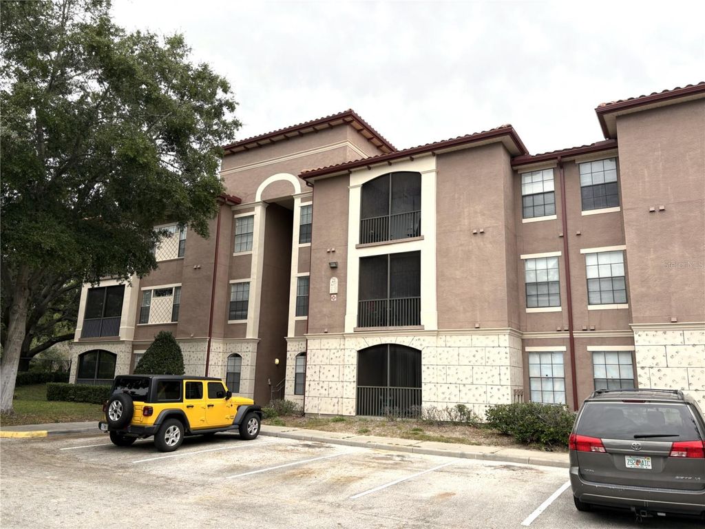 6177 METROWEST BOULEVARD 102, Orlando, FL 32835