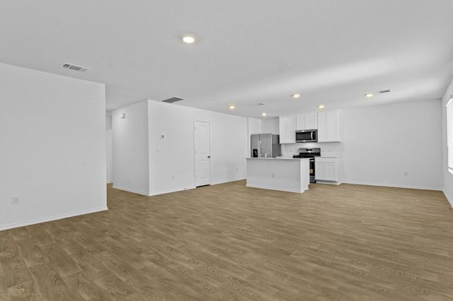 251 Bardwell WAY, Buda, TX 78610