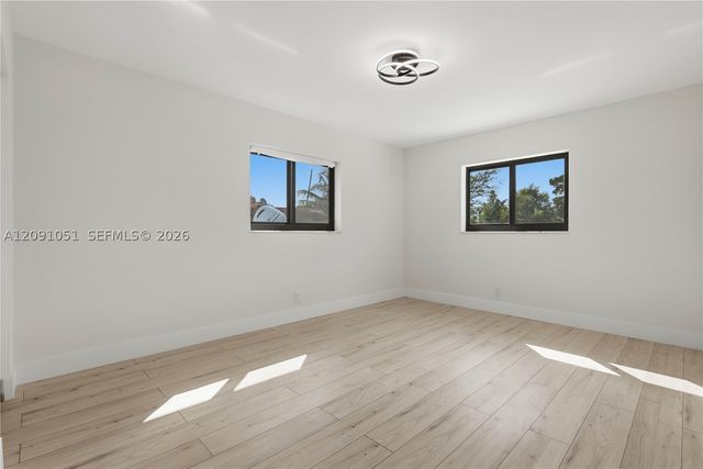 4280 NW 12th St, Coconut Creek, FL 33066